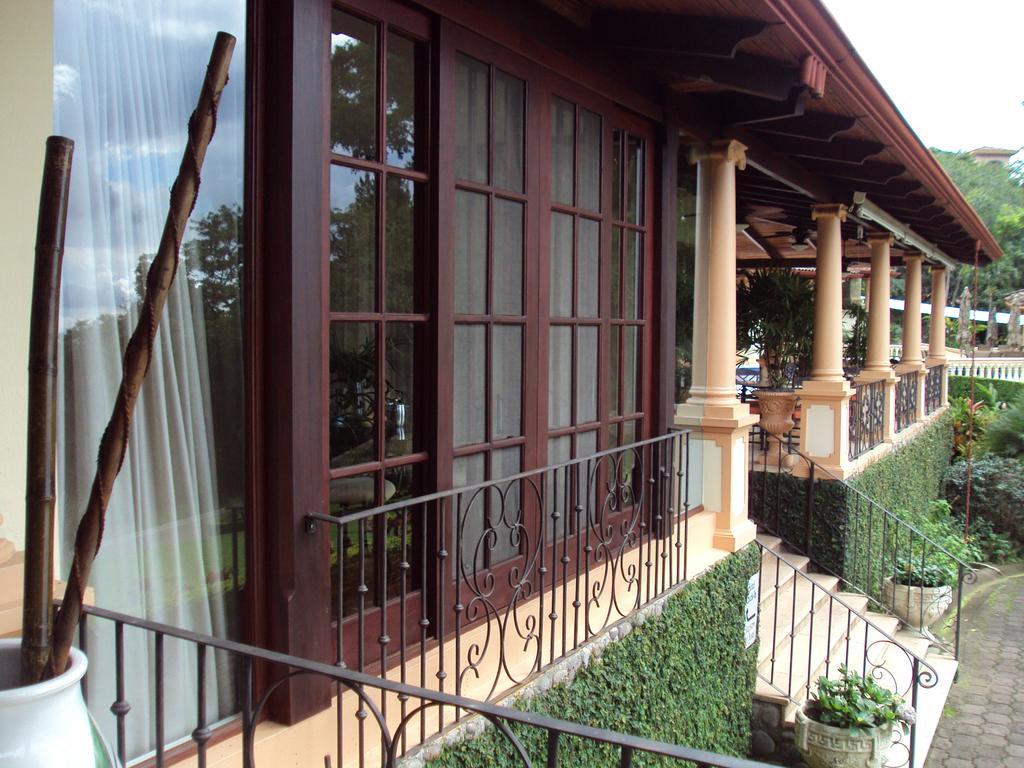 Hotel Ringle Resort San Jose  Exterior photo