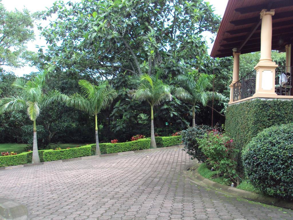 Hotel Ringle Resort San Jose  Exterior photo