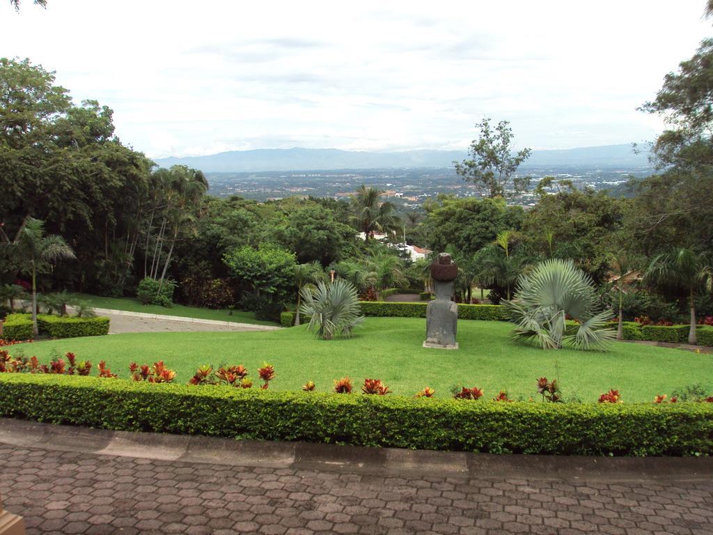 Hotel Ringle Resort San Jose  Exterior photo