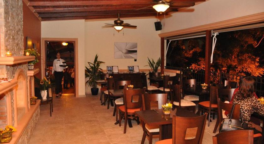 Hotel Ringle Resort San Jose  Exterior photo