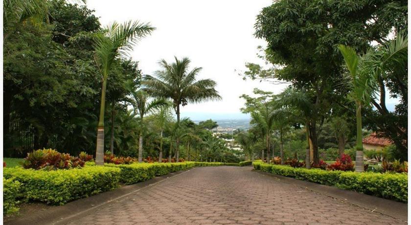 Hotel Ringle Resort San Jose  Exterior photo